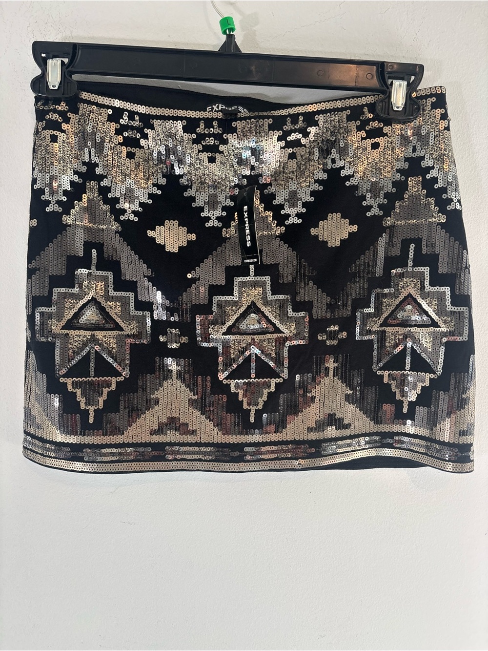 Express Women Size S/P Pull On Mini Skirt Aztec Sequin Party Club Fun NWT